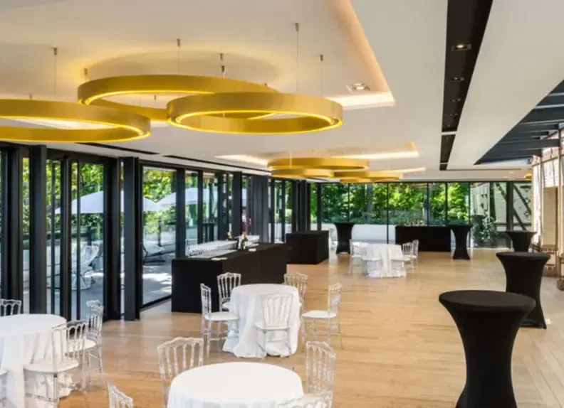 Sala recepcyjna w Paryżu