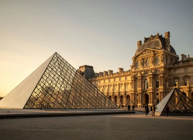 Museu do Louvre
