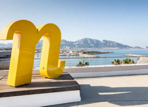 Hôtel Nhow Marseille ****, Hôtel 4*, Marseille, Provence-Alpes-Côte d'Azur, France
