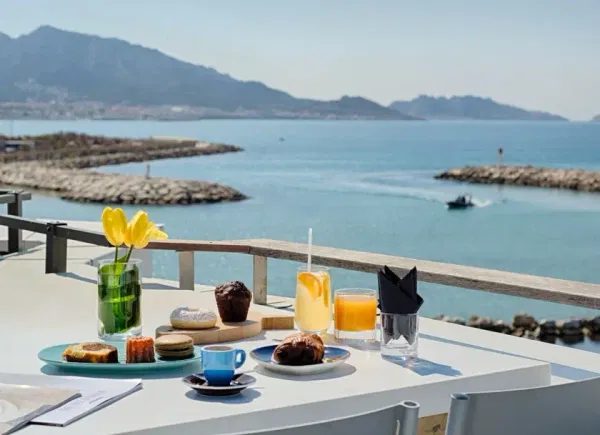 Hôtel Nhow Marseille ****, Hôtel 4*, Marseille, Provence-Alpes-Côte d'Azur, France