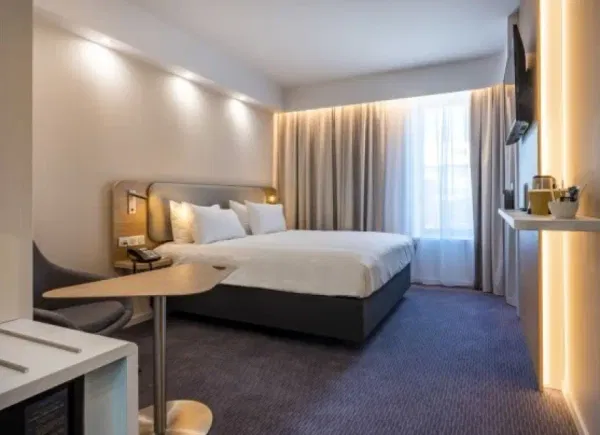 Holiday Inn Express Nice Grand Arenas, Hôtel 3*, France