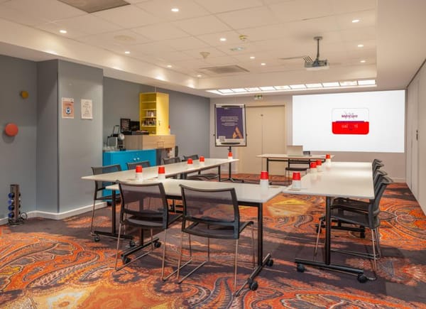 Mercure Paris Gare Montparnasse****, Hôtel 4*, France
