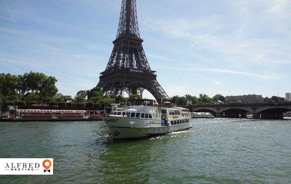 Le Tivano, Bateau Naviguant, Paris, Île-de-France, France