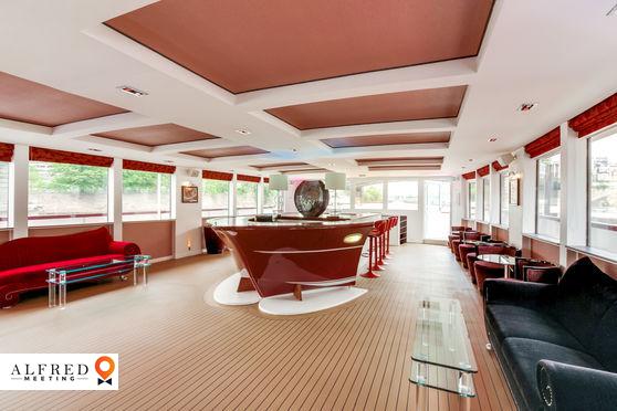 Yacht Clipper Paris, Bateau Naviguant, France