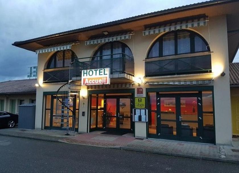 Hôtel La Haie des Vignes, Hôtel 2*, Allain, France