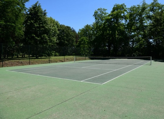 Domaine de Chavagneux, Château / Domaine, Genouilleux, France