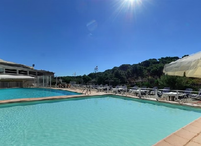 Le Phoebus ***, Hôtel 3*, Gruissan, Occitanie, France