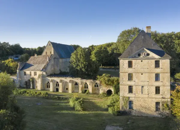Abbaye de la Clarté Dieu, Château / Domaine, Saint-paterne-racan, Centre-Val de Loire, France