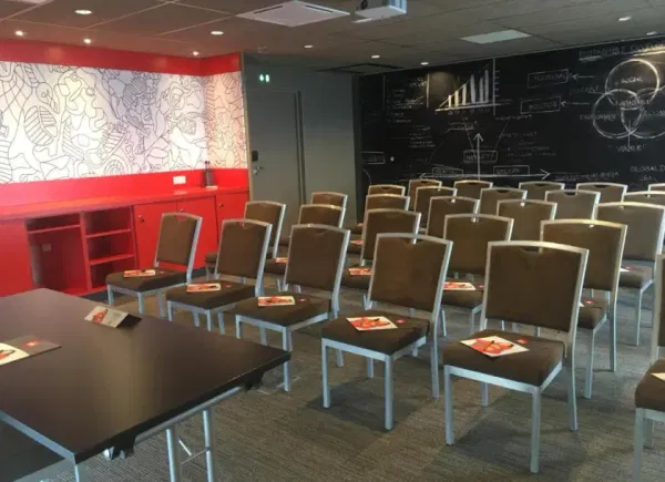HOTEL IBIS MENDES FRANCE NIORT EST, Espace événementiel, Niort, Nouvelle-Aquitaine, France
