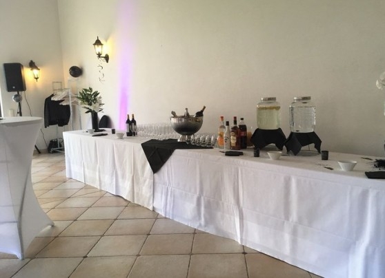 Colombier de Hanches, Château / Domaine, France