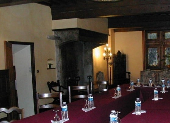 Hostellerie Du Vieux Perouges, Hôtel 3*, Pérouges, France