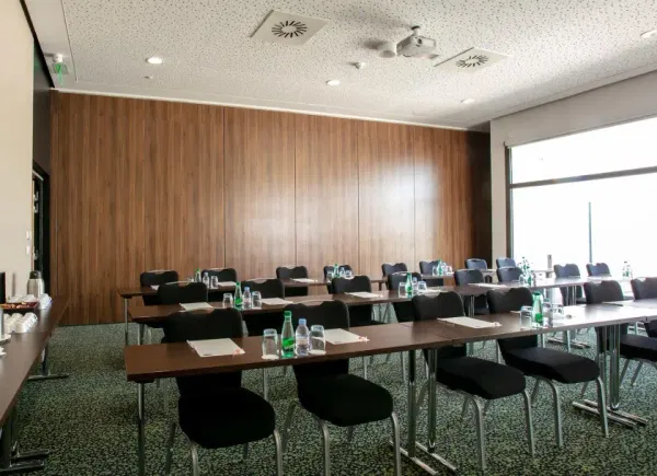 Holiday Inn Express Montpellier Odysseum, Salle de réunion, Montpellier, Occitanie, France