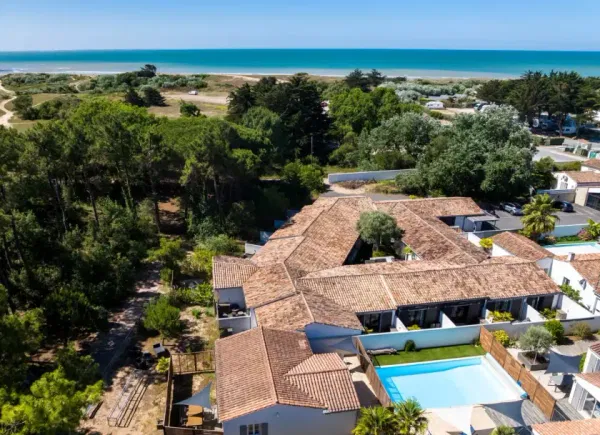 Hotel Restaurant Plaisir et Spa***, Hôtel 3*, Le Bois-Plage-en-Ré, Nouvelle-Aquitaine, France