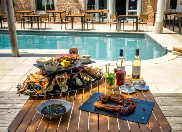 Hotel Restaurant Plaisir et Spa***, Hôtel 3*, Le Bois-Plage-en-Ré, Nouvelle-Aquitaine, France