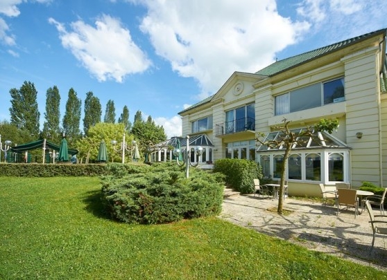 Le Rive Gauche, Hôtel 3*, JOIGNY, France