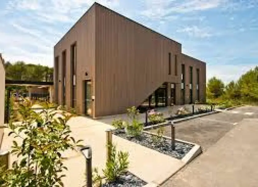 Résidence Kyriad Cabries, Hôtel 3*, Cabriès, Provence-Alpes-Côte d'Azur, France