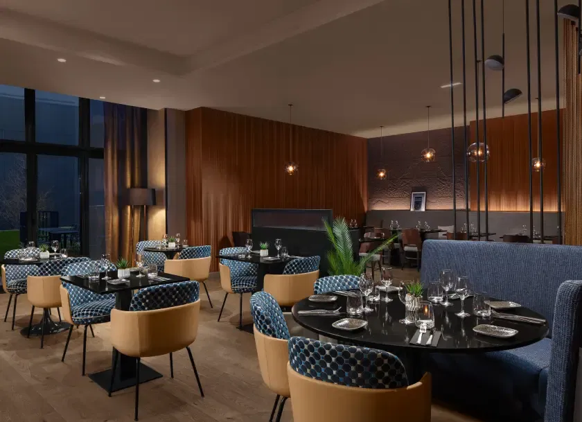 Courtyard By Marriott Paris Porte de Versailles, Hôtel 4*, Issy-les-moulineaux, Île-de-France, France