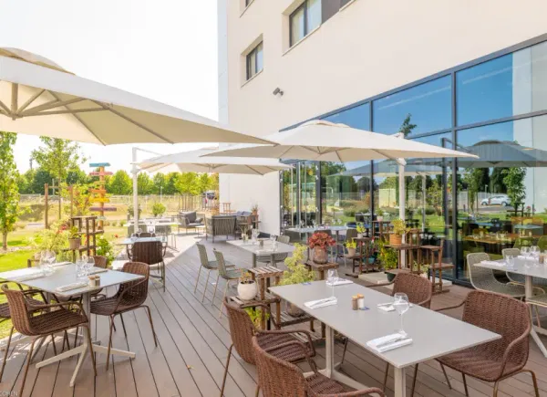 Hôtel Holiday Inn Paris CDG Airport, Hôtel 4*, Roissy-en-france, Île-de-France, France