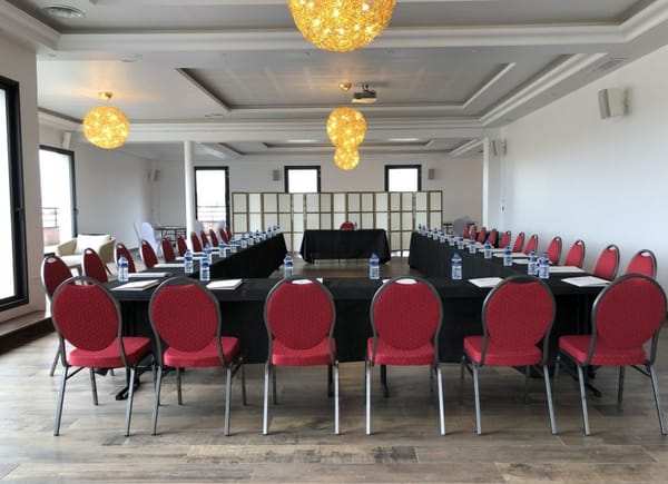 Salons Varenne, Espace événementiel, Noisy-le-Grand, Île-de-France, France