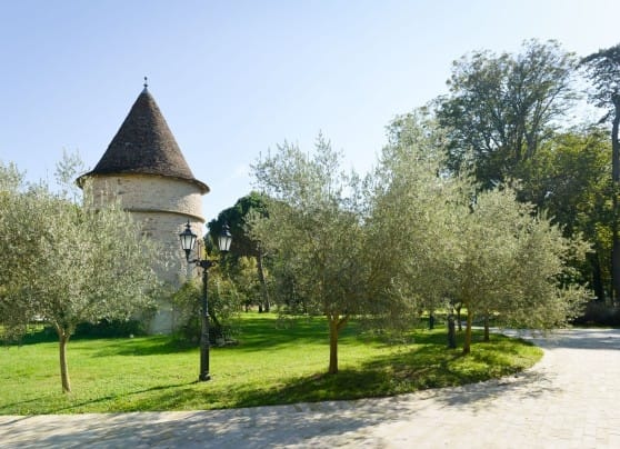 Château de Mirande, Château / Domaine, Montbellet, France