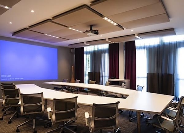 Novotel Evry Courcouronnes, Hôtel 4*, Evry-Courcouronnes, Île-de-France, France