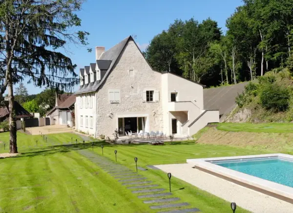 LA JOYEUSE COUSINADE, Salle de réunion, Mouliherne, Pays de la Loire, France