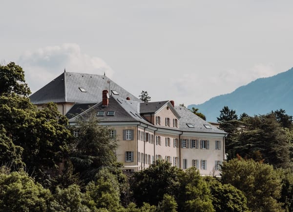 Hôtel **** - Restaurant - Spa la Robéyère, Hôtel 4*, Embrun, Provence-Alpes-Côte d'Azur, France