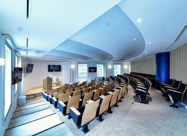 Business Center Tour Egée, Restaurant, Courbevoie, Île-de-France, France