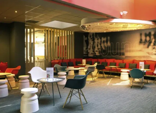 HOTEL IBIS LYON PART-DIEU LES HALLES, Restaurant, France
