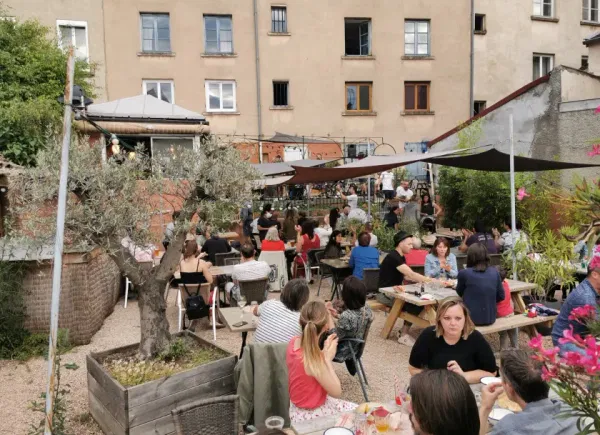 FAV, Bar / Boite, Lyon, Auvergne-Rhône-Alpes, France