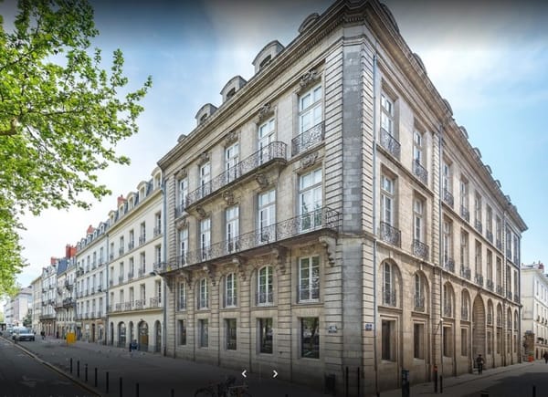 Baya Nantes, Centre d'affaires, France