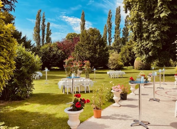 Domaine Les Racines, Ferme / Gite, Croix-Moligneaux, France