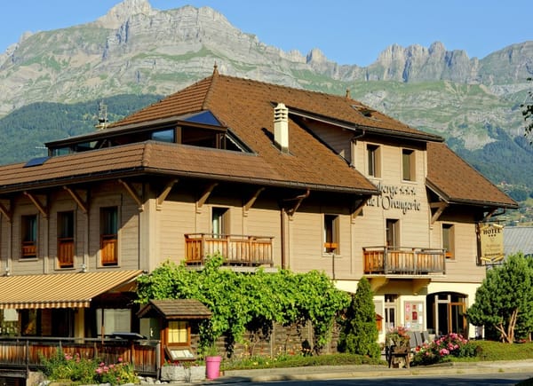 Auberge de l'Orangerie, Hôtel 4*, Passy, France