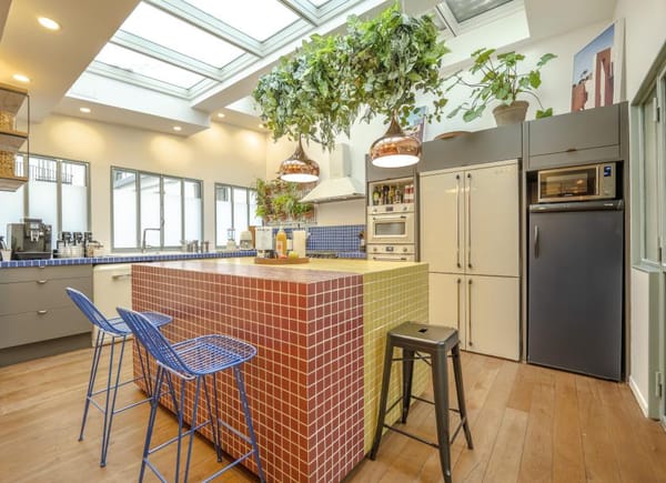 Loft d'Artiste avec terrasse en plein coeur de Paris, Loft / Appartement, France