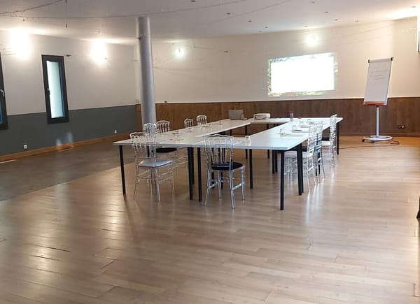 Au Refuge des 3 Ours, Espace événementiel, Essuiles, France