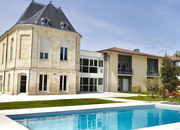 Brit Hotel Bordeaux Arena, Hôtel 3*, Latresne, Nouvelle-Aquitaine, France