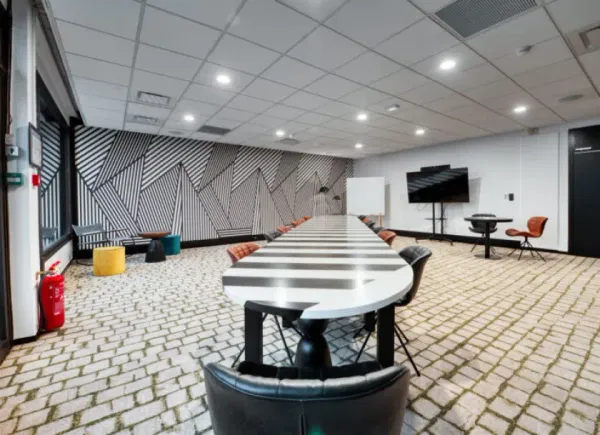 COWOOL Grenoble, Coworking, Grenoble, Auvergne-Rhône-Alpes, France