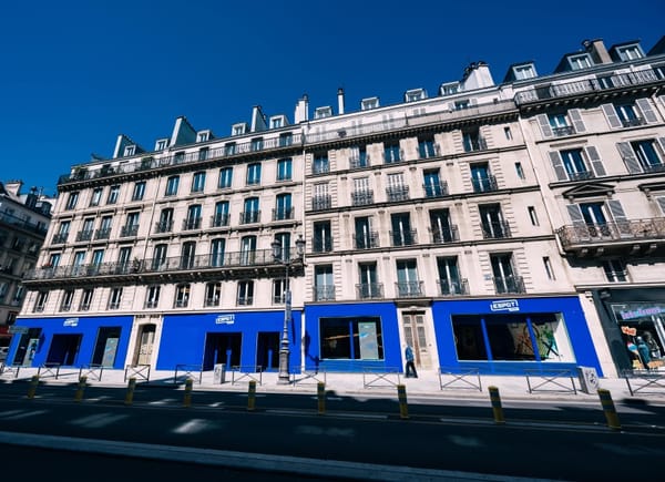 ESpot Paris, Espace Culturel / Artistique, France