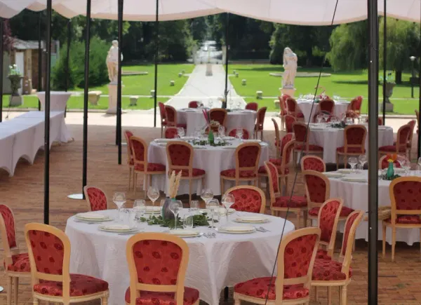 Le Château Arribas, Salle de réunion, Condé-Sainte-Libiaire, Île-de-France, France