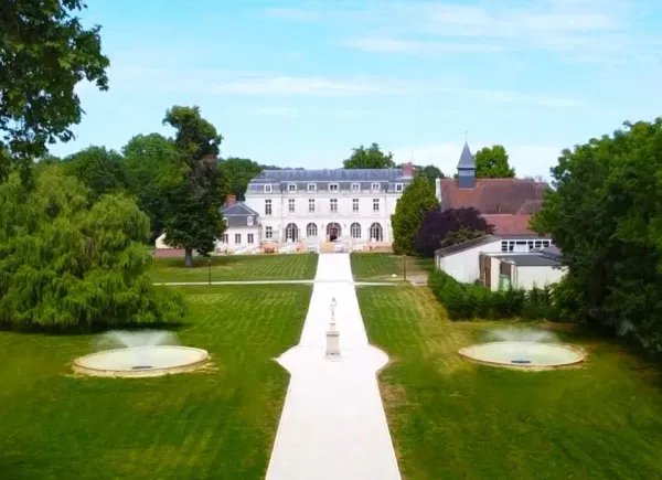 Le Château Arribas, Salle de réunion, Condé-Sainte-Libiaire, Île-de-France, France