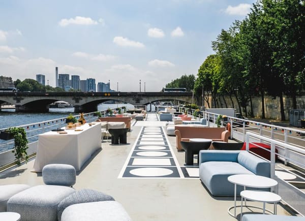 Le Boreas, Bateau Naviguant, Paris, Île-de-France, France