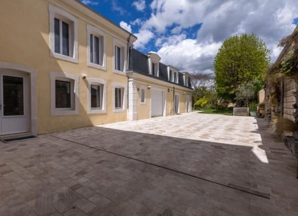 Villa Misano, Villa / Maison, Le Mans, France