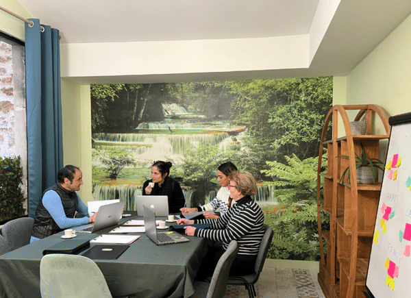 Vivons l'instant, Salle de réunion, Paris, Île-de-France, France