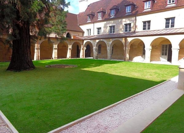 Appart'Hôtel Odalys Les Corderliers, Hôtel 4*, Dijon, Bourgogne-Franche-Comté, France