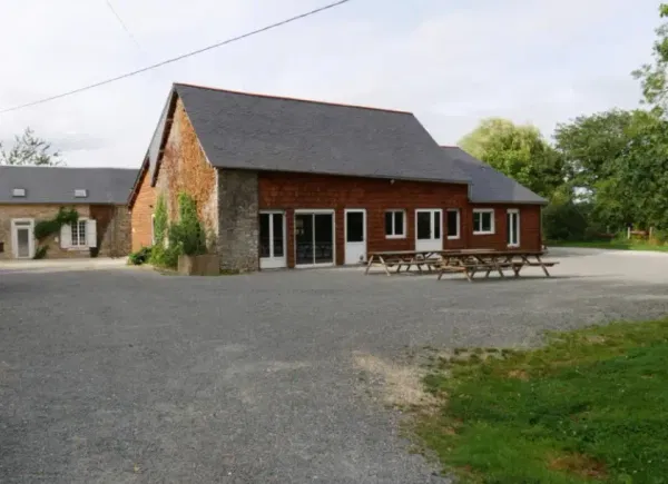 Clos Robin, Espace événementiel, Torcé-Viviers-en-Charnie, Pays de la Loire, France
