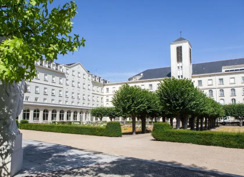 Hostellerie Bon Pasteur, Hôtel 2*, Angers, Pays de la Loire, France