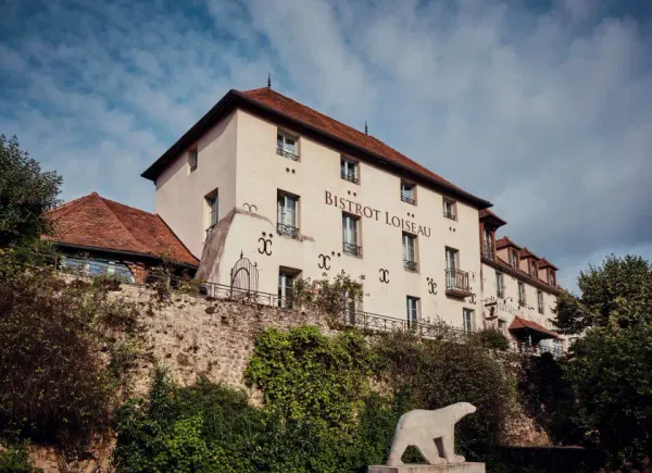 Hostellerie de la Tour d'Auxois, Hôtel 3*, Saulieu, Bourgogne-Franche-Comté, France