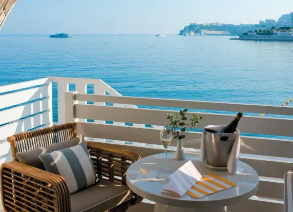 Monte-Carlo Beach, Hôtel 5*, Roquebrune-Cap-Martin, Provence-Alpes-Côte d'Azur, France