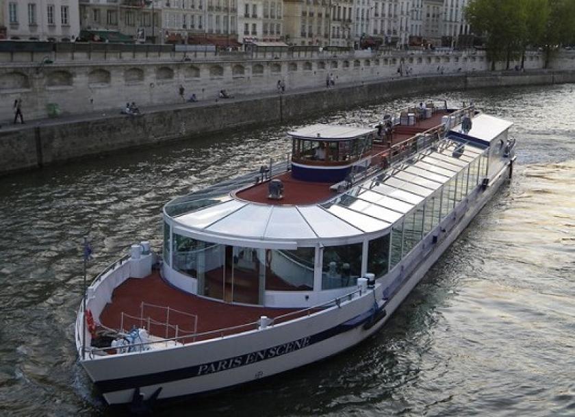 Paris en scene, Bateau Naviguant, Paris, Île-de-France, France