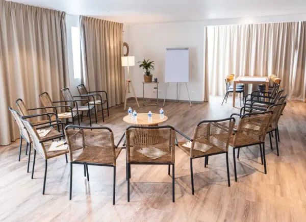 Shana Hôtel et Résidence, Hôtel 3*, Chanaz, Auvergne-Rhône-Alpes, France